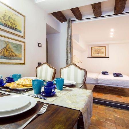 Apartament Elegante Loft In Centro Storico Acquario Genua Zewnętrze zdjęcie